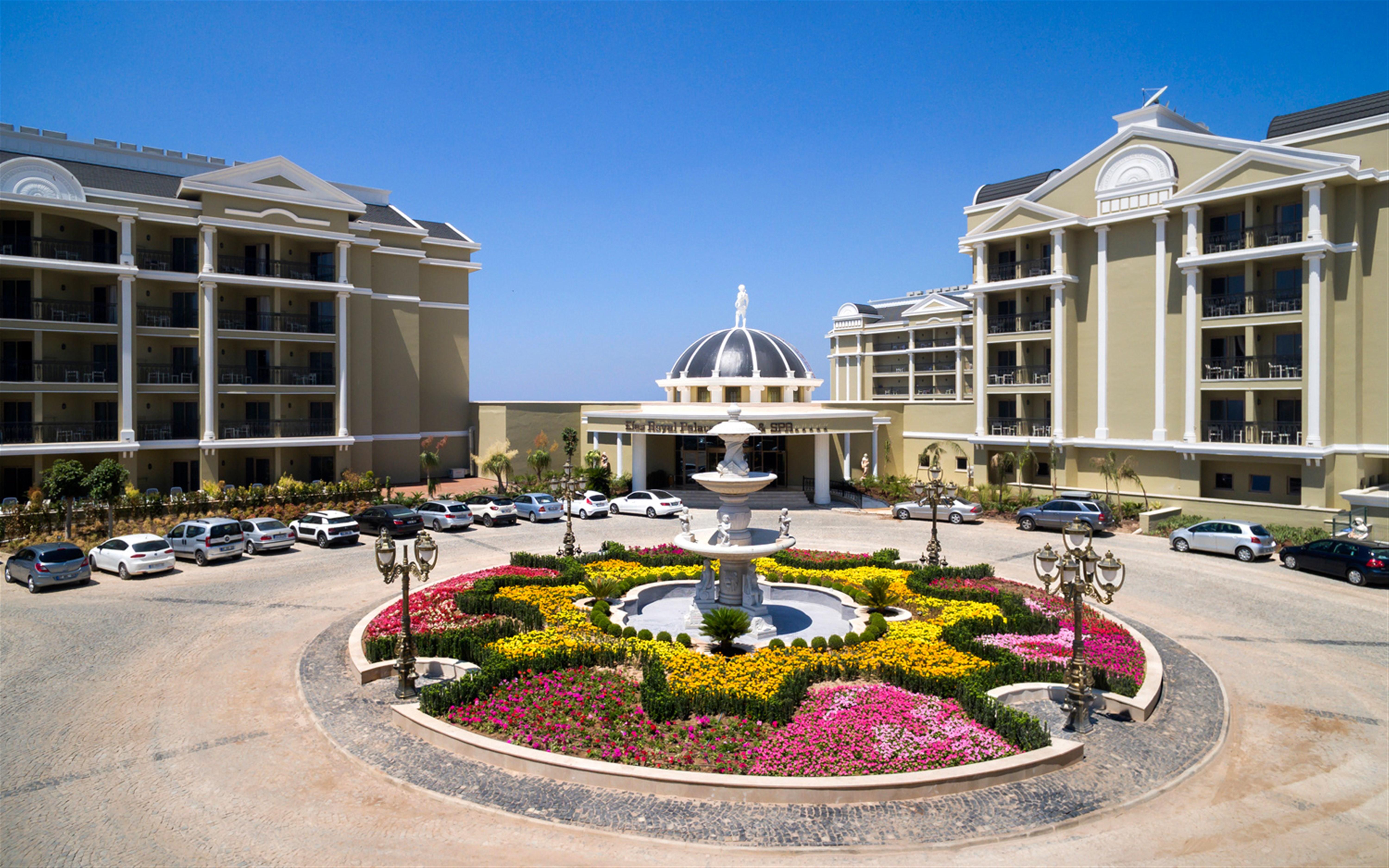 Sunis Efes Royal Palace Resort & Spa Ozdere Exterior photo