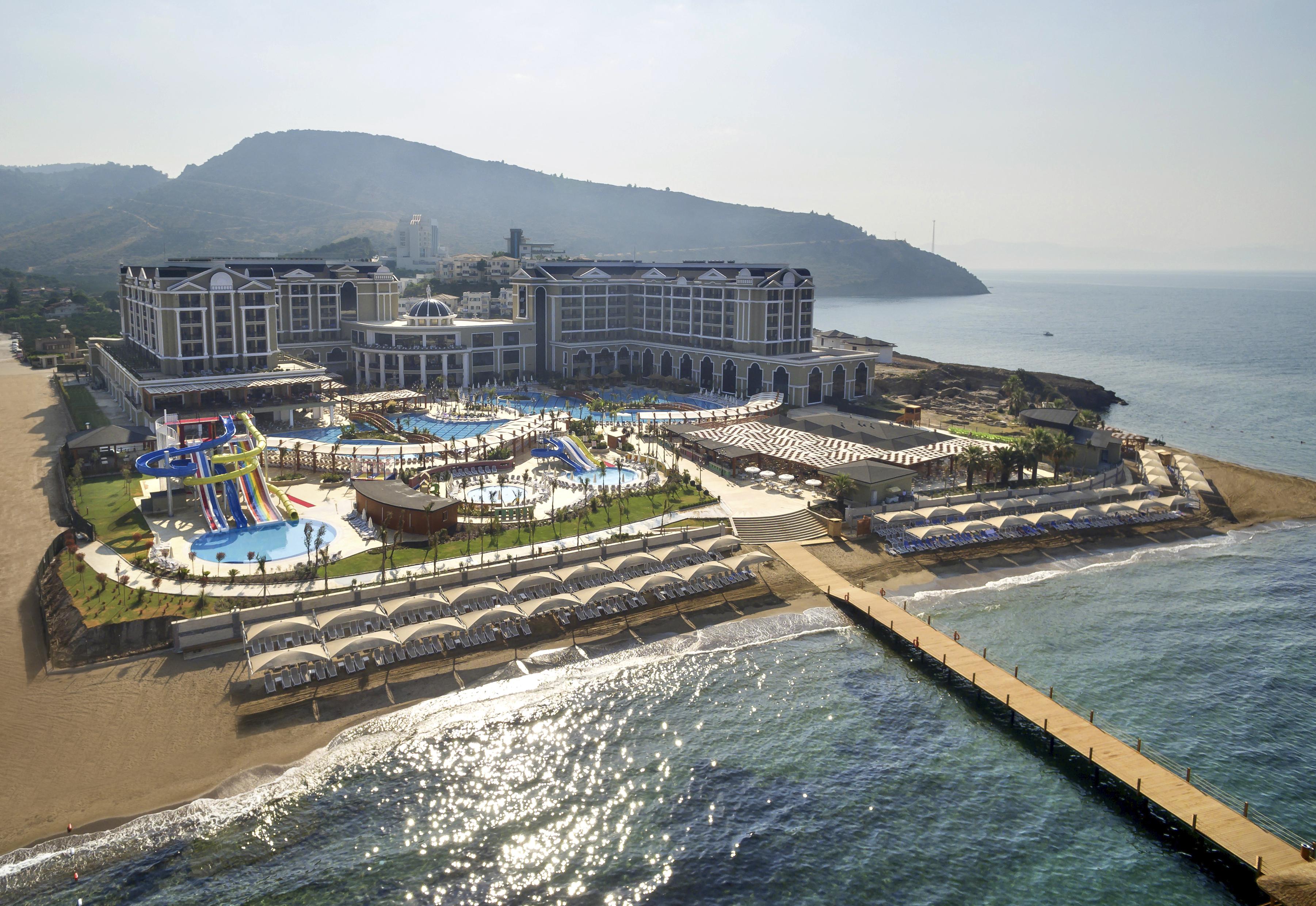 Sunis Efes Royal Palace Resort & Spa Ozdere Exterior photo